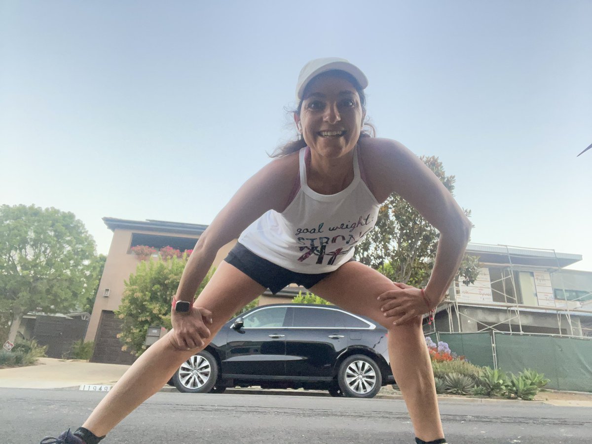 mandimellen's tweet photo. Closing out this week by freeing myself from all that tries to hold me down! πππ»ββοΈ
β¨
#mandimellen #runningmama #runforlife #runhappy #runfree #behappybehealthy #behappybeyou #losangeles #brentwood https://t.co/pEtPJ9a5pj