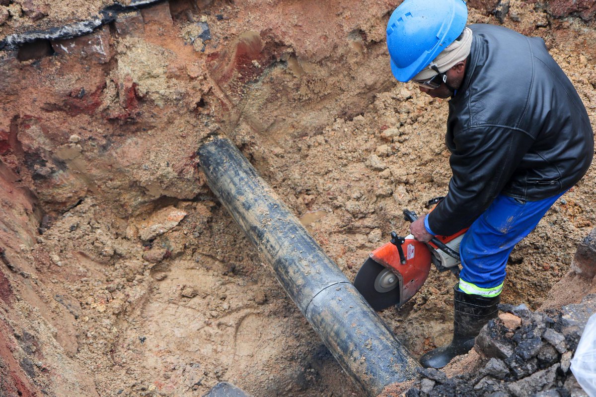 Prefeitura_POA's tweet image. #Abastecimento: Dmae divulga serviços programados com obras nas zonas Sul e Leste.

🔗Saiba mais: ⬇️⬇️
bit.ly/3QhvQZL