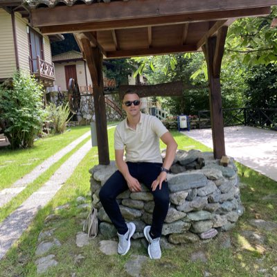 Ferdiclk's tweet photo. #YeniProfilResmi https://t.co/6imIIy0HiM
