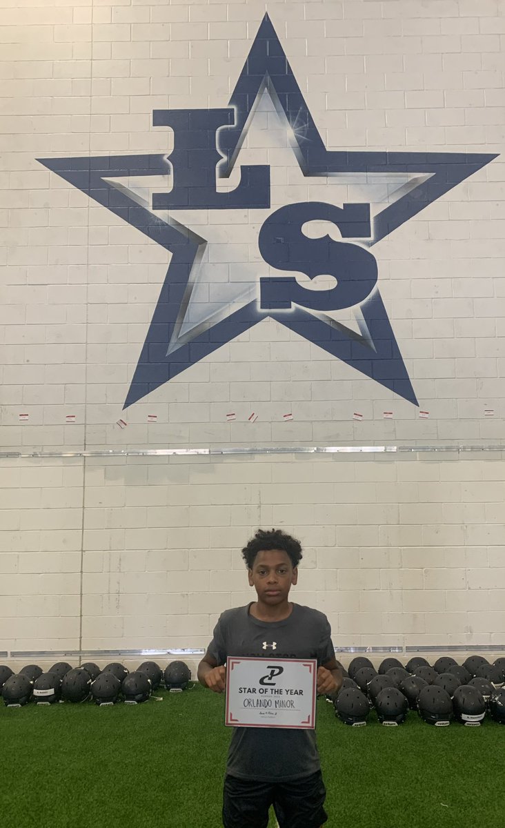 PCnowisthetime's tweet photo. The #FAMILY just does it different‼️ Another Summer program in the books with the @LSHSRangers and it was the best one yet 😤 Time to go take what’s OURS! 

Big S/O to these groups, all of our award winners, and our ⭐️s of the Year: Brandyn Muirhead and Orlando Minor! https://t.co/0P5ceI1zAX
