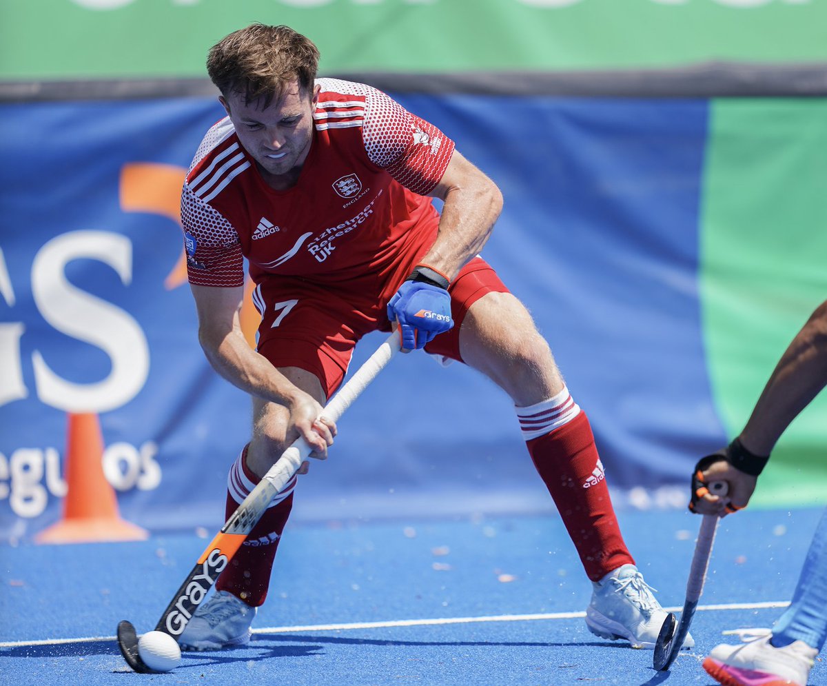 EnglandHockey's tweet photo. ๐ฎ๐ณ 1 - 1 ๐ด๓ ง๓ ข๓ ฅ๓ ฎ๓ ง๓ ฟ
After going a goal ahead in the first quarter, England Menโs team drew against India in their 4 Nations tournament match.
England remains at the top of the table with 5 points, and will go into the last day of the tournament tomorrow.
#LetsGoENG https://t.co/YfAN84POs3