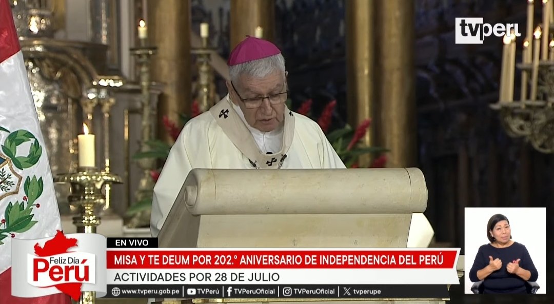 jfowks's tweet image. "Parece que no se dieran cuenta de que el pueblo existe, sufre y demanda cambios urgentes", señala el arzobispo de Lima delante de Boluarte y congresistas aludiendo a la DESaprobación en las encuestas de la clase política [90% el Congreso, 81% Boluarte] #CrisisEnElPerú🇵🇪