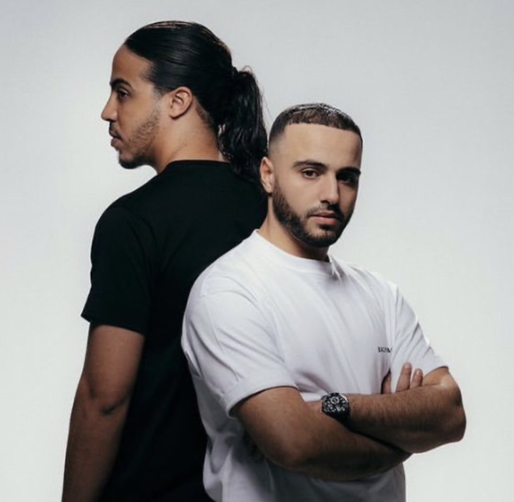 N0xy14's tweet photo. Tweet risque: djadja dinaz foudroie tout les autre rappeur fr https://t.co/W0YrgpO251