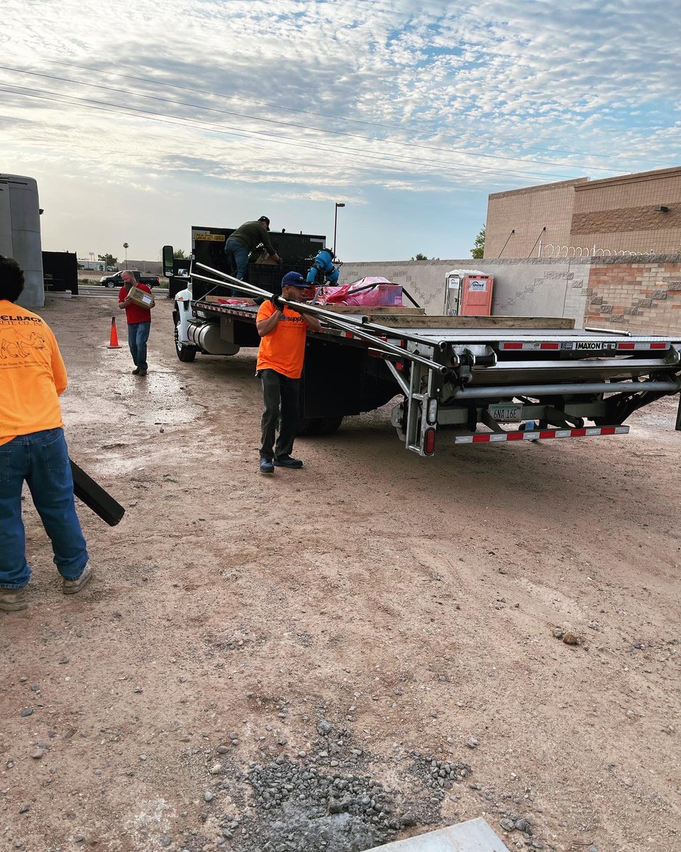 apfire1's tweet photo. Any guesses on the project Kurtis is prepping this morning? π¦
Stay tunedβ¦
#apfirepro #sprinklerfitter #fastwaterfriday https://t.co/o5N4wMdQzg