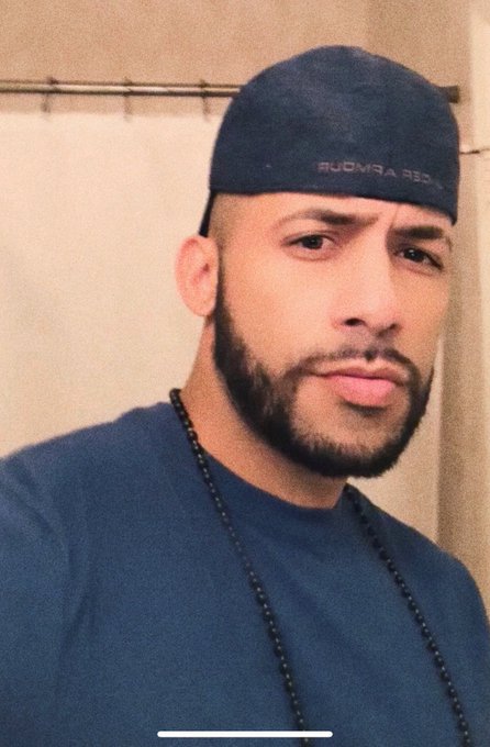 Yes, I am listening bro.. keep going🤓 https://t.co/VdkHItcItg https://t.co/CqxNpL96Td<a href="/tag/myxanniversary"class="tags"><span>#myxanniversary</span></a>