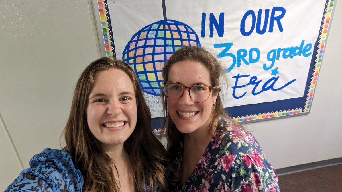 readwithmsreed's tweet photo. Track 4 is ready to rock the new year! 🩵 @Mrs_Hodgkins https://t.co/WgPYfyxsJP