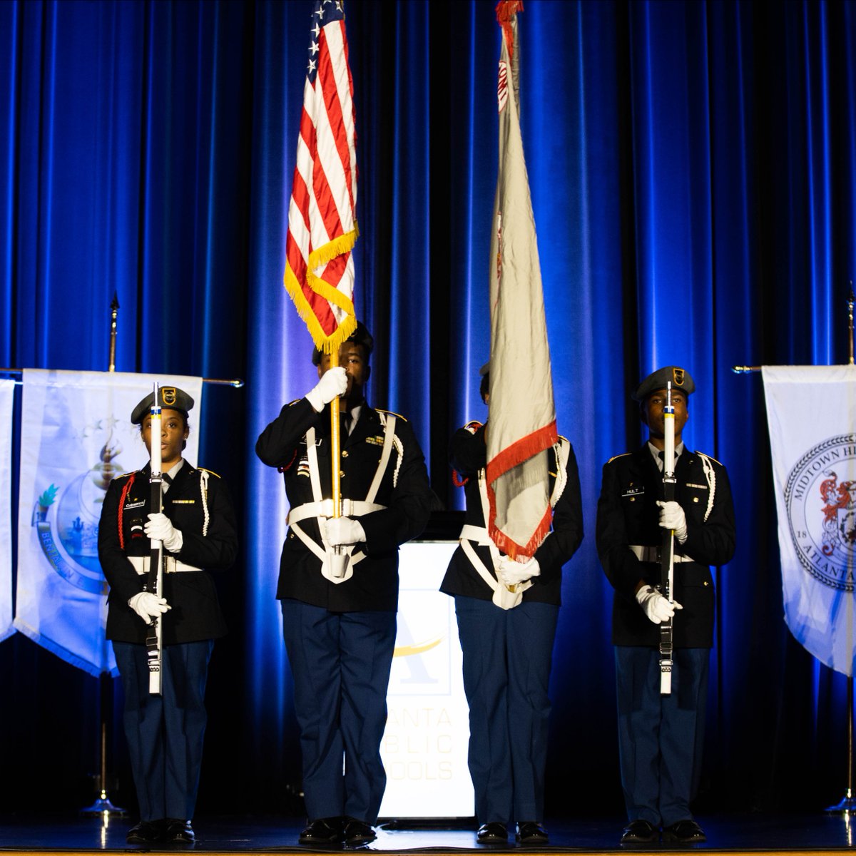 apsupdate's tweet image. "Hold up, wait a minute. Y'all thought we was finished?" 

We are still celebrating the Class of 2023! Congrats to all the students who graduated at Summer Commencement. You should be proud of yourself for all your achievements! #Classof2023 #AtlantaPublicSchools #IYKYK