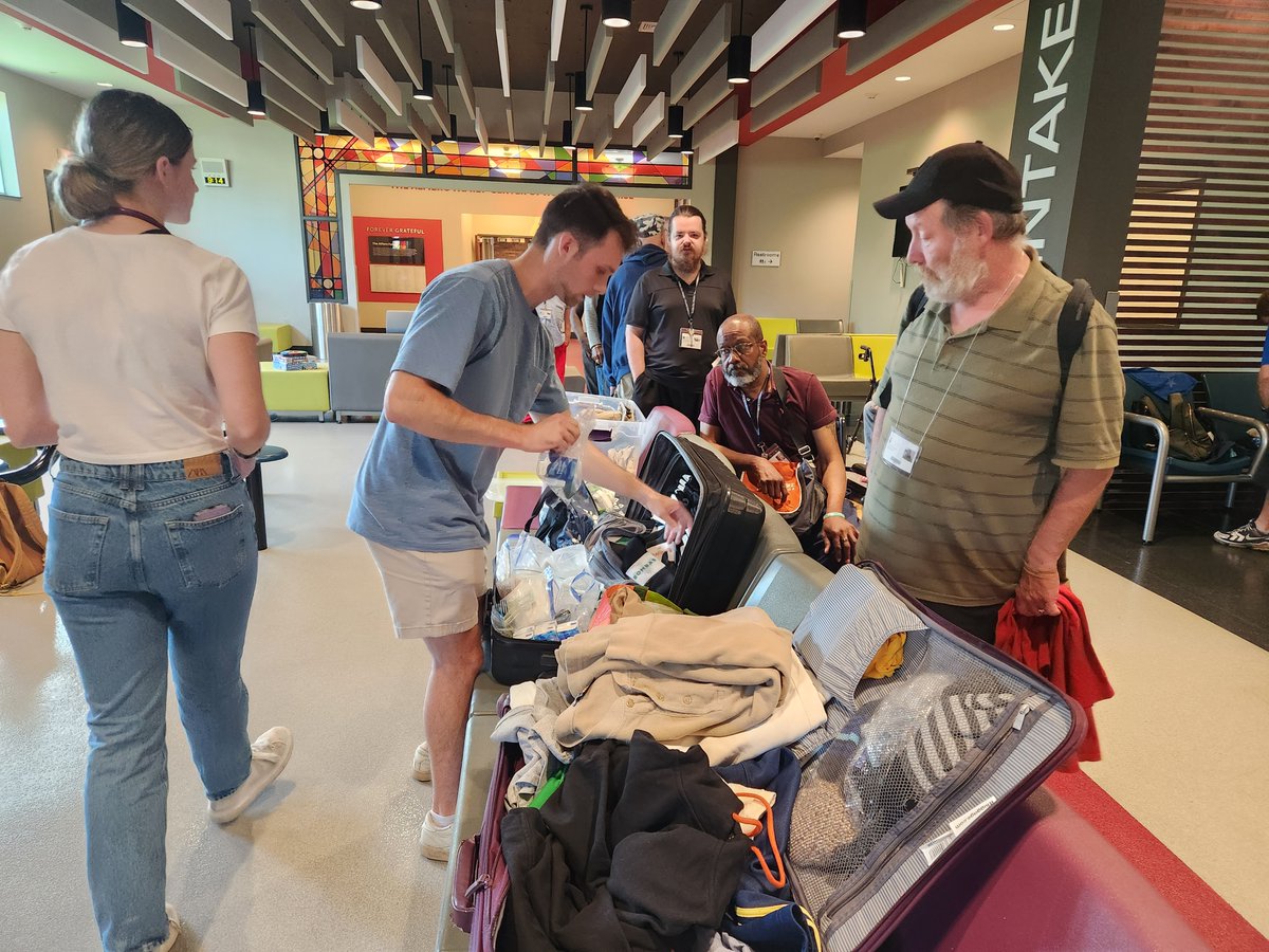 CityMission's tweet photo. 🙏 Thank you, @UBuffalo Medical students, for volunteering at the Mission this morning! Your compassion and dedication brought relief to our guests. Your #medical expertise and supplies made a significant #impact. You're making a #difference, one act of kindness at a time! https://t.co/7ebbChsjom