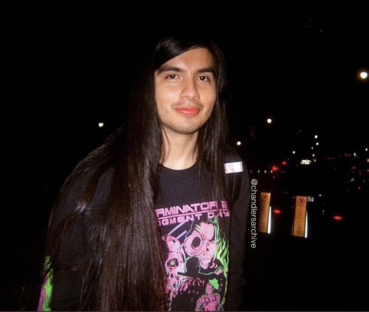 surferboypizzaa's tweet photo. tis I, hello dudes long time no see https://t.co/0kdHGpmCQi
