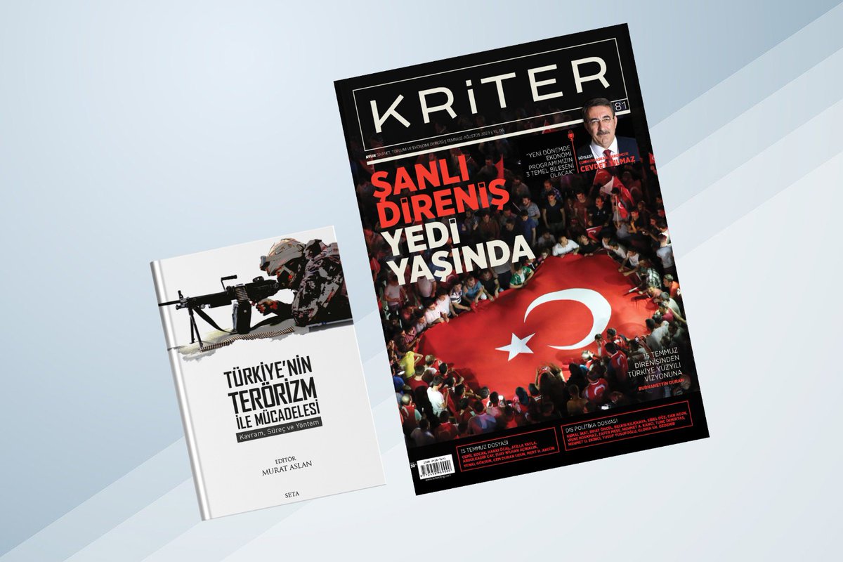 KriterDergi's tweet photo. 📢HEDİYE ZAMANI🎁 (Güncellendi)

📌3 kişiye 
  -Kriter Dergisi 81. sayısı
  -Türkiye'nin Terörizm ile Mücadelesi Kitabı hediye! 

📌Katılım Şartı:
@KriterDergi hesabını takip etmek ve bu gönderiyi retweet etmek. 

📌Son Gün 2 Ağustos Salı.
@KriterDergi @setavakfi @SetaYayinlari