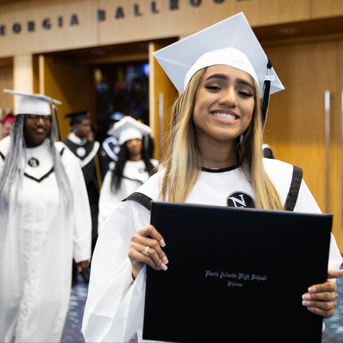 apsupdate's tweet image. "Hold up, wait a minute. Y'all thought we was finished?" 

We are still celebrating the Class of 2023! Congrats to all the students who graduated at Summer Commencement. You should be proud of yourself for all your achievements! #Classof2023 #AtlantaPublicSchools #IYKYK