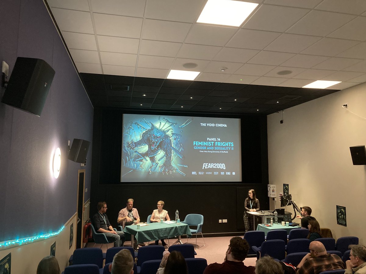 A really great panel on care, gender and transactional relations in contemporary horror featuring @wick85c @Alicehbryan and @fatscoleman . Some great comments on The Babadook, Barbarian and Pearl, and (the just about contemporary) Audition @SHUfear2000 #Fear2000