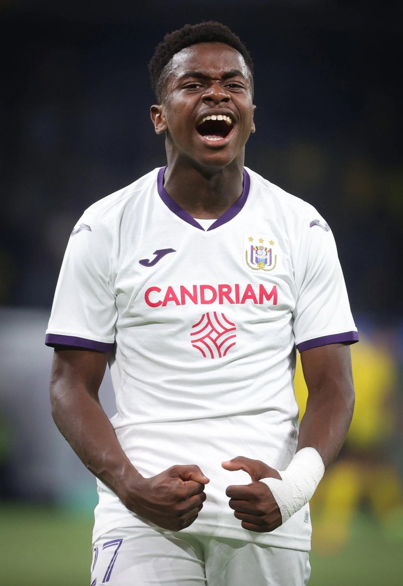 Noah Sadiki got a lot of hateful &amp; demeaning comments yesterday.

Humans &amp; especially an 18-year-old kid who has given everything for this club since the age of 6 deserves to be treated with more respect.

Speaking from experience: your comments can hurt people.

#RSCA