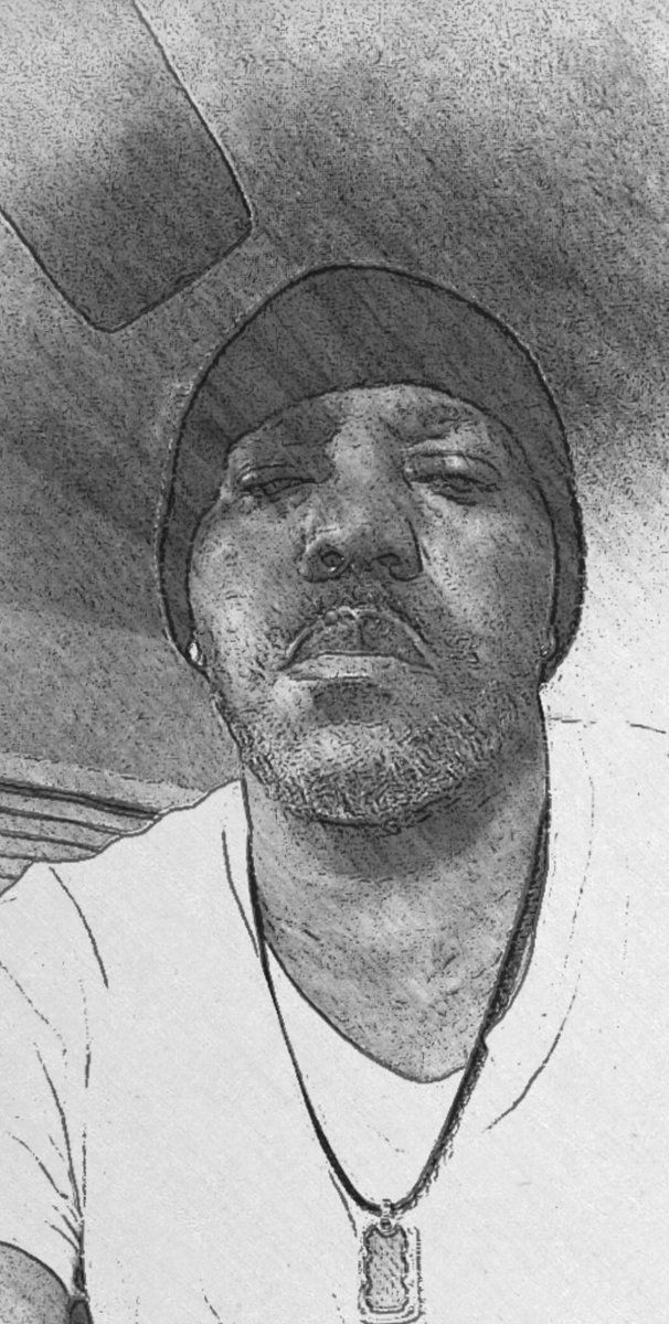 Rhythum's tweet image. Back in the lab!
#musicproducer #Filmmaker