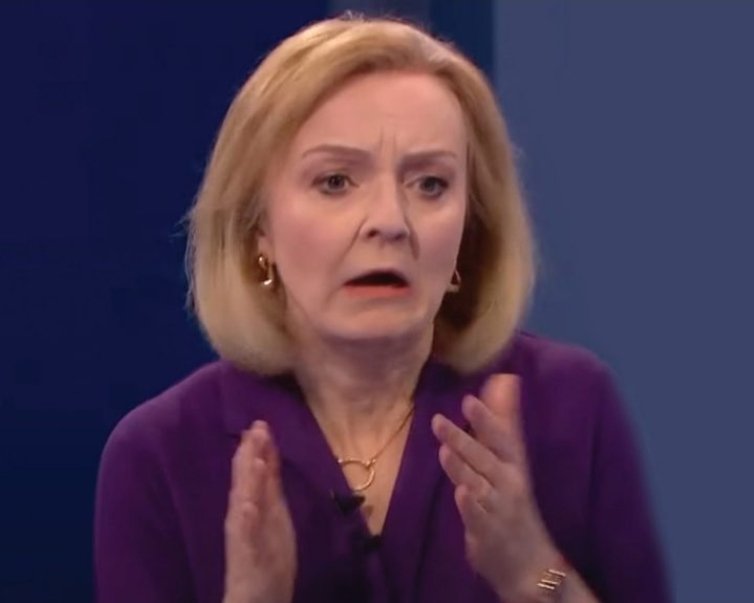 As of today, #NadineDorries has spent longer resigning with immediate effect than #liztruss spent in Downing Street.