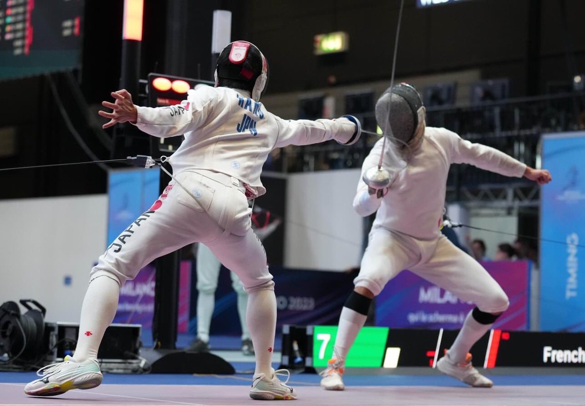 FAE_fencing's tweet photo. 【2023世界選手権大会】　

他の投稿はこちら▷ @fae_fencing

7月22日からイタリア🇮🇹ミラノで開催されています。
大会に出場している愛知県に関係する選手です🤺

□男子エペ
加納虹輝選手（JAL・愛知県出身）
ベスト64
加納選手V10-9 FRENCH Dylan（CAN🇨🇦） https://t.co/41ophoN2Kd