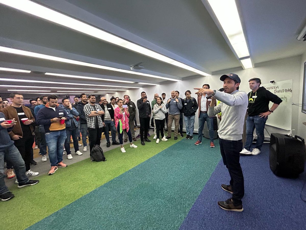 SHOFI_Colombia's tweet photo. Participamos en #EcosystemBuilding un evento de la comunidad startup para la #comunidadstartup 🚀 #trabajoremoto https://t.co/GS0RyAQ6IX
