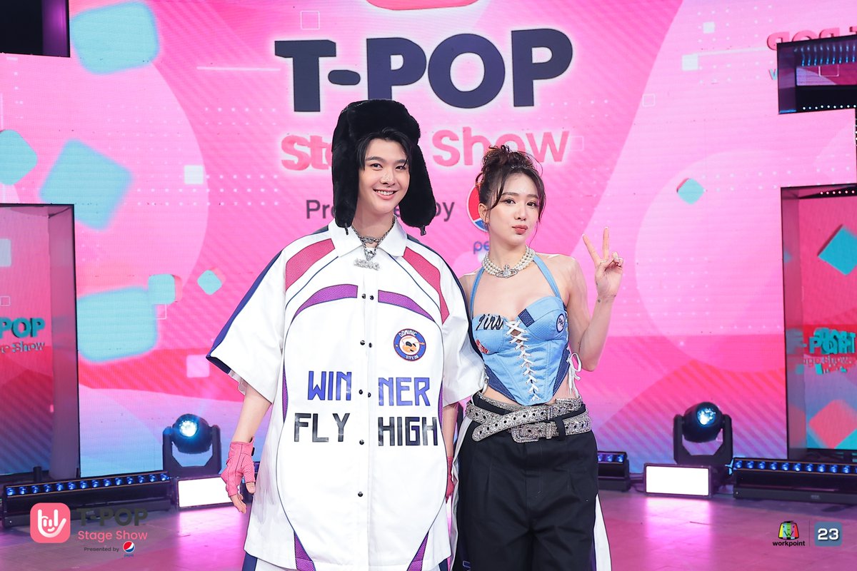 StageTpop's tweet photo. #TpopStageShowpresentedbyPEPSI
#TpopStageShowpresentedbyPEPSIweek30 / 2023

ส่ง 2 พิธีกร 'เซ้น ศุภพงษ์' #Saint_sup และ 'จูน ธีรตี' #JuneTeeratee มารายงานตัวกับแฟนๆ
ห้ามพลาดคืนนี้ แล้วมาสนุกไปพร้อมกัน
🚩 #TpopStageShowpresentedbyPEPSI
ทางช่องเวิร์คพอยท์ 23
#Workpoint23 #workpoint https://t.co/2WX4zfaFG8