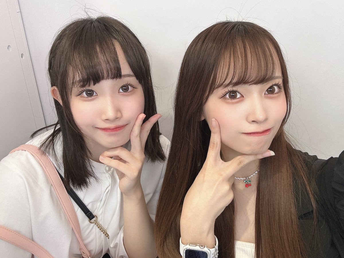 さぁちゃんと昨日デートしたの🤍💜 妹かわいいっ😸🤍 ひなとさぁちゃん