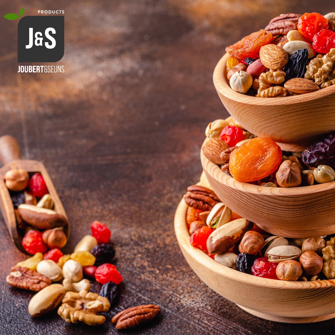 js_padstal's tweet photo. Dried fruits and nuts are a delicious way to boost your energy and get essential nutrients. They're packed with vitamins, minerals, and antioxidants, perfect for a guilt-free treat! 😋 Get yours at our Padstal or at various retailers in Mpumalanga.

#JoubertenSeunsPorducts https://t.co/e2agLNnrWc