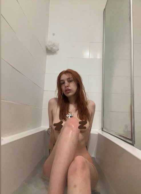 ੈ♡‧₊˚ https://t.co/0xKReurNRE<a href="/tag/redhead"class="tags"><span>#redhead</span></a><a href="/tag/uk"class="tags"><span>#uk</span></a><a href="/tag/egirl"class="tags"><span>#egirl</span></a>