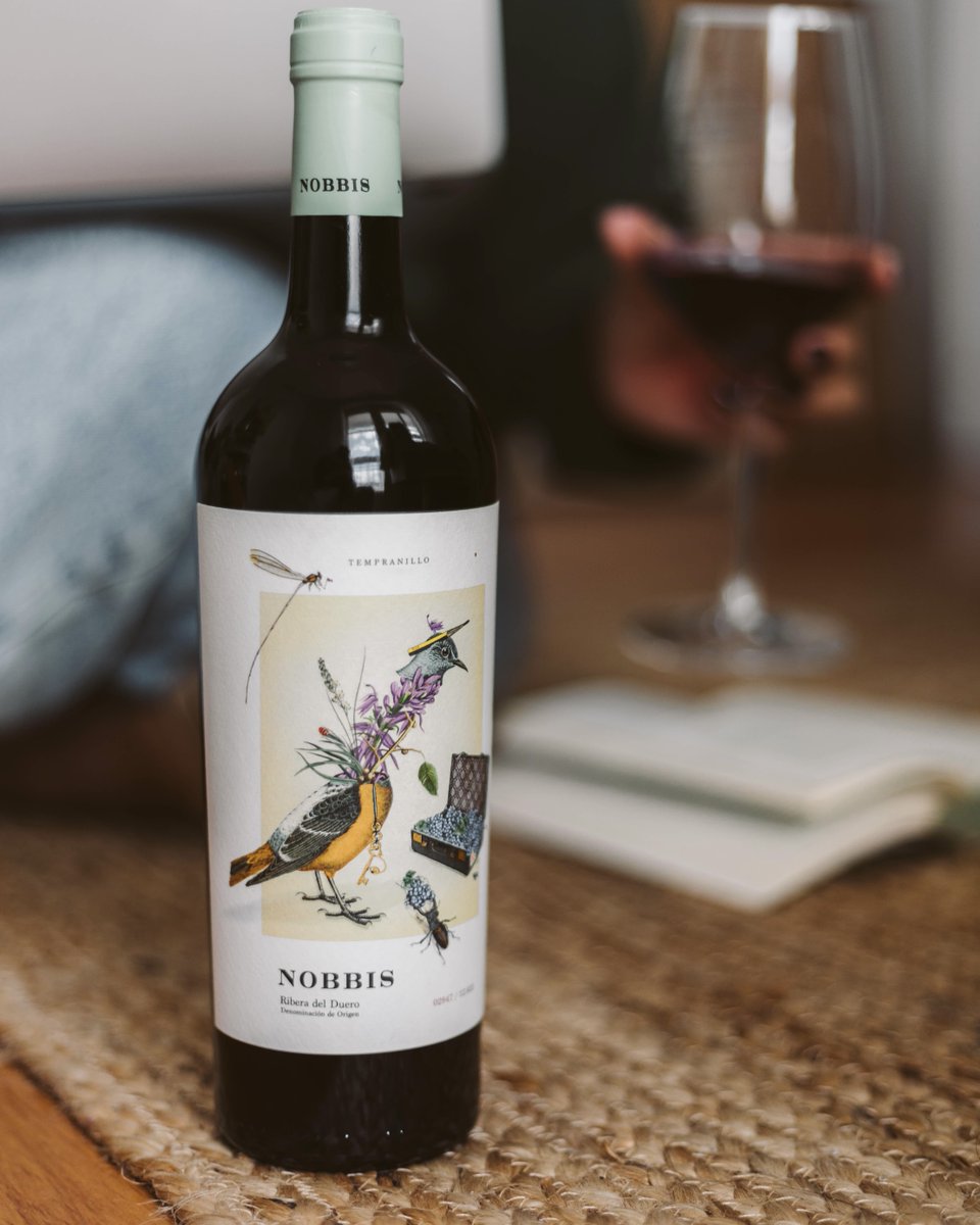 Cuando elaboramos NOBBIS, lo hacemos con un pequeño porcentaje de nuestras mejores uvas de Tempranillo. Un vino intenso, elegante y delicado.
 
bodegastrespiedras.com/tienda 

#BodegasTresPiedras