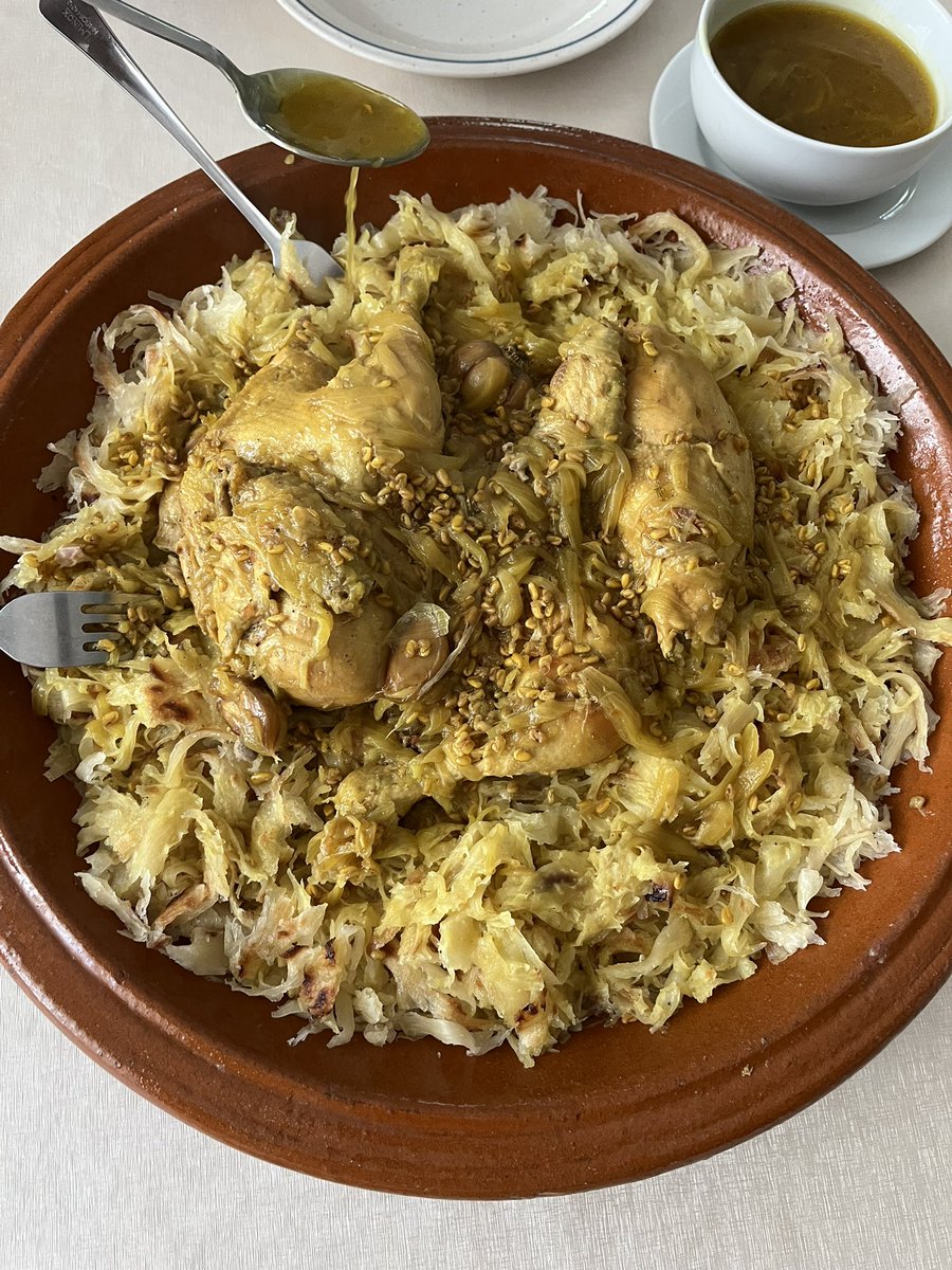 yasmusing's tweet image. Rfissa, or in other words the best Moroccan dish 🇲🇦🫶🏼