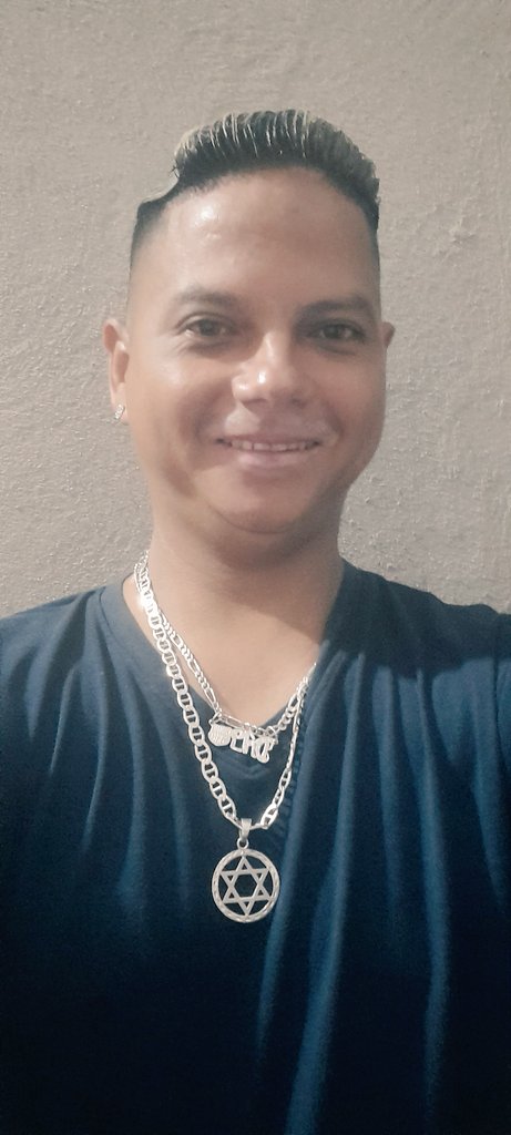dazul1984's tweet photo. Dios es mi Fortaleza.😇😍💙💘 https://t.co/K4FfzfQ9en