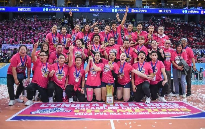 mareng_katniss's tweet photo. RETWEET IF YOU BELIEVE CREAMLINE COOL SMASHERS WILL WIN ON SUNDAY!! 🥹🩷 https://t.co/N7LBZTjV8e