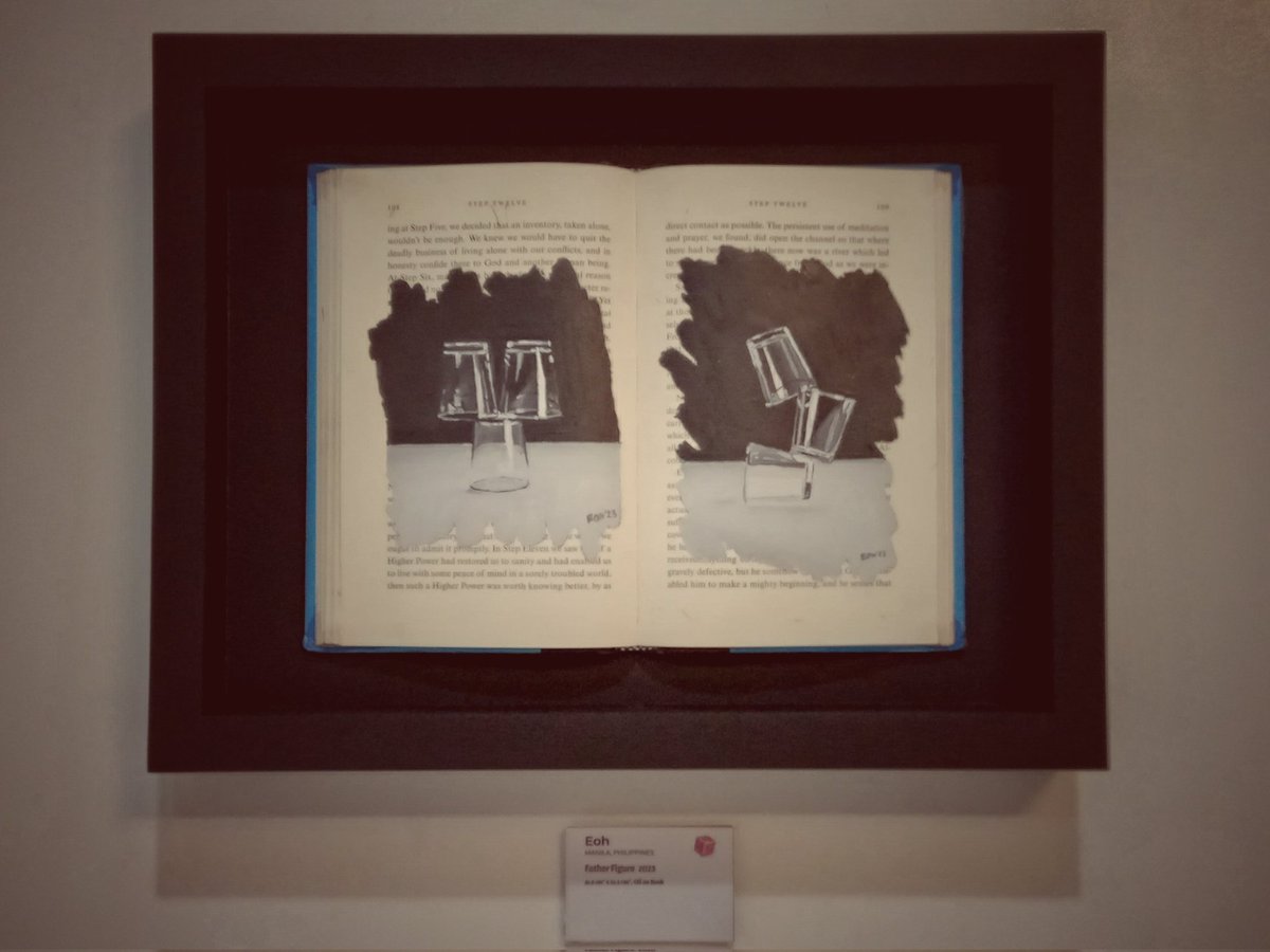 E_O_H_'s tweet photo. "Father Figure"
Oil on Book

A dear father
A Pillar of stone
If not responsible
Shattered is the home https://t.co/Af0gk2fgMR