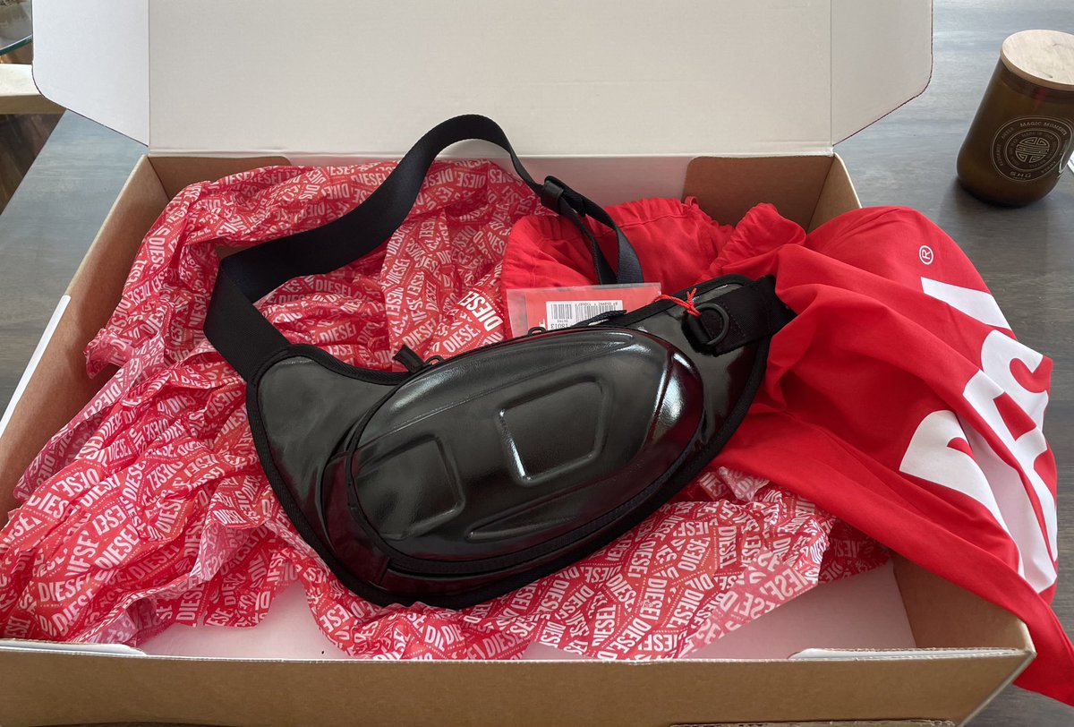 America and Asia! 

If you claimed your free 1DR POD Crossbody Bag, you should be receiving it in the next few days. Confirmation has been sent out by the courier company.

Don't forget to tag us using the hashtag #DieselxHape when you do unboxing videos or pictures!

🔥