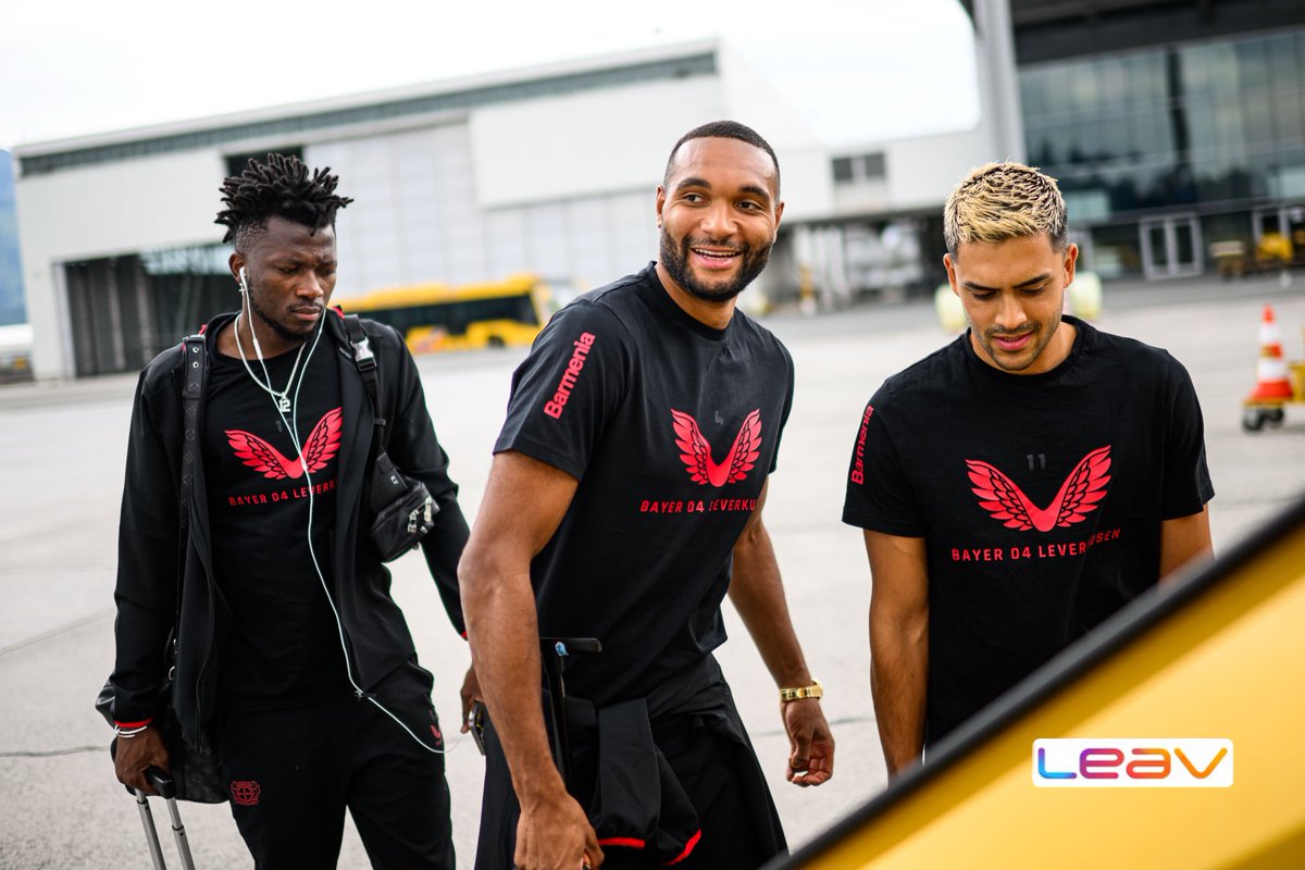 bayer04fussball's tweet photo. 🫡 Abflug! 🛫
🇦🇹🔜🇪🇸
Die Werkself ist auf dem Weg zum Testspiel-Reiseziel San Sebastian mit LEAV. ✈️ #leav_aviation | #beLEAVer
🔜 #RSCB04 | #Bayer04 | #Werkself
#B04inAustria https://t.co/n4sQsPXIOT