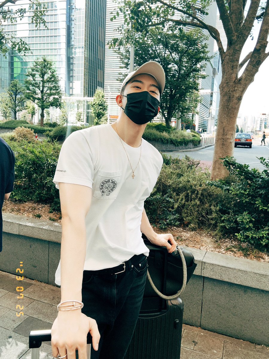 zhoumi_419's tweet photo. 下次见❤️じゃ、またね❤️いつもありがとう https://t.co/HJUbphGnkq
