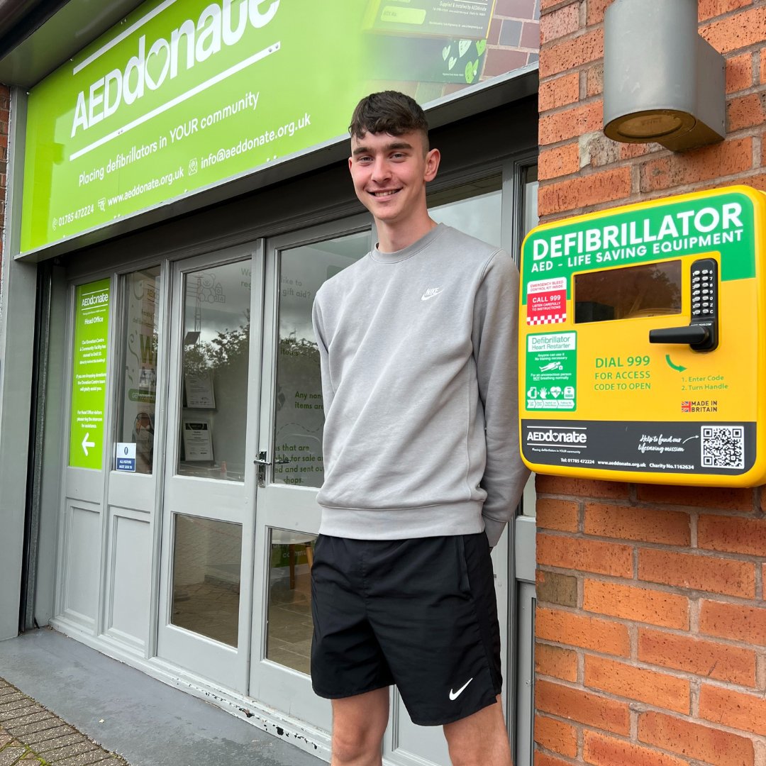 AEDdonate's tweet photo. Yesterday we got to catch up with Jack who recently suffered from a Sudden Cardiac Arrest while playing a friendly football match.
It really can happen to anyone at any time.
#AEDdonate #DefibAwareness #CardiacArrest #CPR #CPRSavesLives #FirstAid https://t.co/BQcbycseeZ