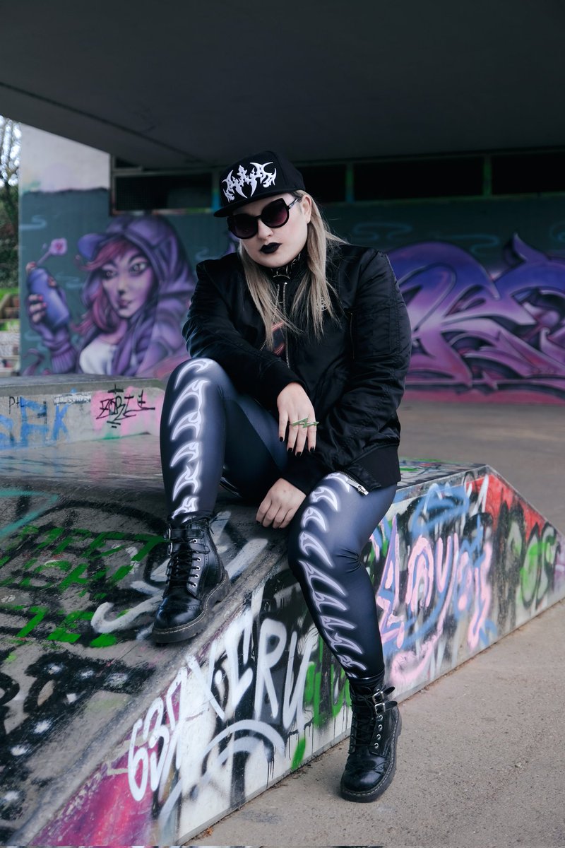 derb_18's tweet photo. Model/Styling/Hair. @derb_18
Wearing. @666_BLACKOUT @killstar @NYMPHALondon @TUK_FOOTWEAR

#mujergato #photography #Twitter #followme #killstar #picoftheday #outfitoftheday #influencer #fashionblogger  #nymphalondon #longclothing  #tukfootwear #germany https://t.co/lLB6vdURTy