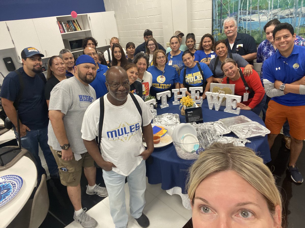 GerrieGerri's tweet photo. No better way than to serve our custodial team @AHISD tacos this morning. There’s no way to do the work with our students without the backbone of our schools.  Thank you for the work you do in our district!!  #BetheWE #HomeAHISD https://t.co/kowqL4UA0O