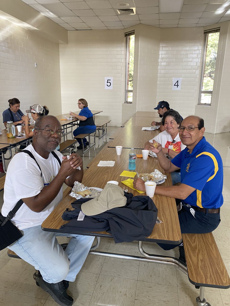GerrieGerri's tweet photo. No better way than to serve our custodial team @AHISD tacos this morning. There’s no way to do the work with our students without the backbone of our schools.  Thank you for the work you do in our district!!  #BetheWE #HomeAHISD https://t.co/kowqL4UA0O