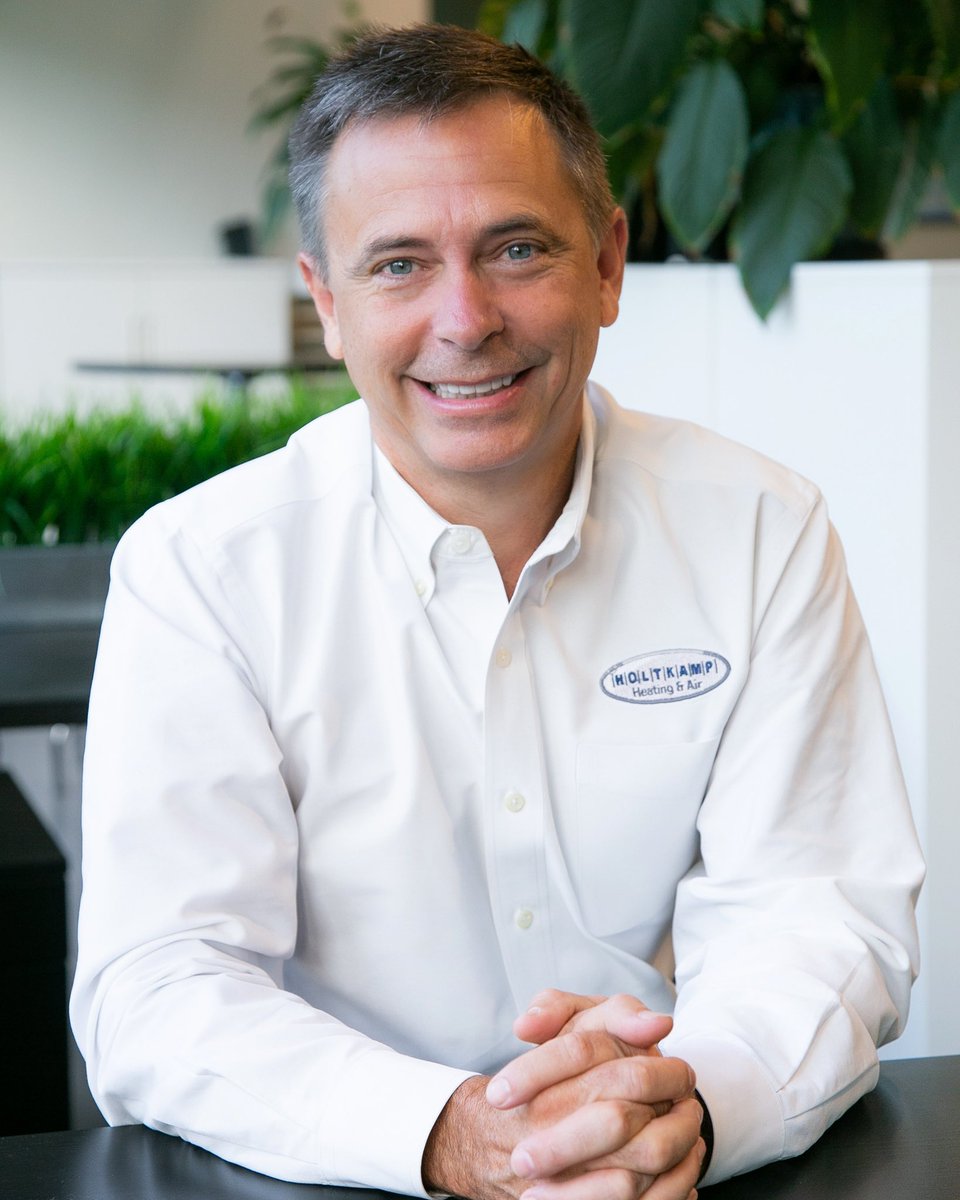 Today is Matthew Holtkamp’s birthday, so please help us celebrate this cool guy with some warm birthday wishes! 🎉