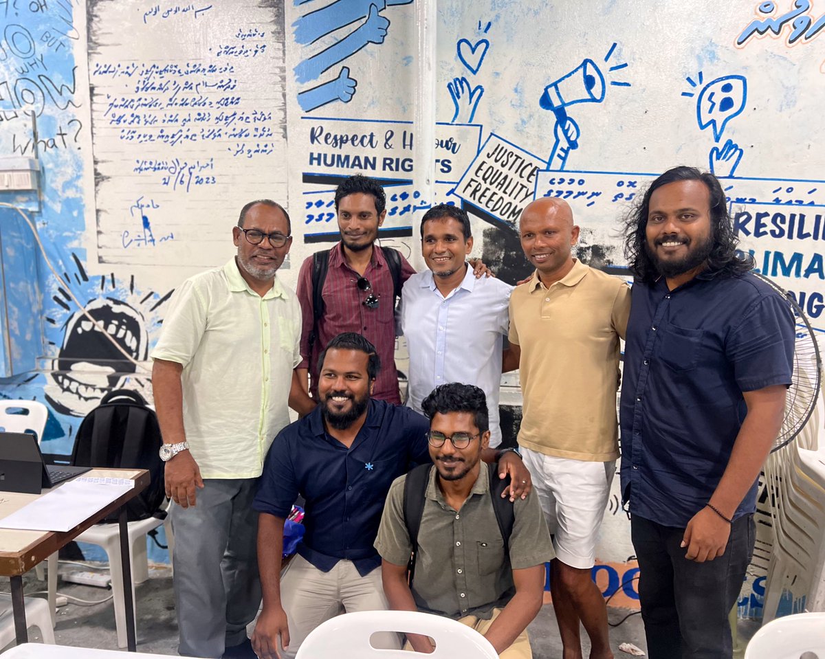Simwarr's tweet photo. މަރުހަބާ @ilyas_labeeb 🩵 

@TheDemocratsMV ގެ ރިޔާސީ ކެނޑިޑޭޓް 💙 https://t.co/a7ACaeBE9x