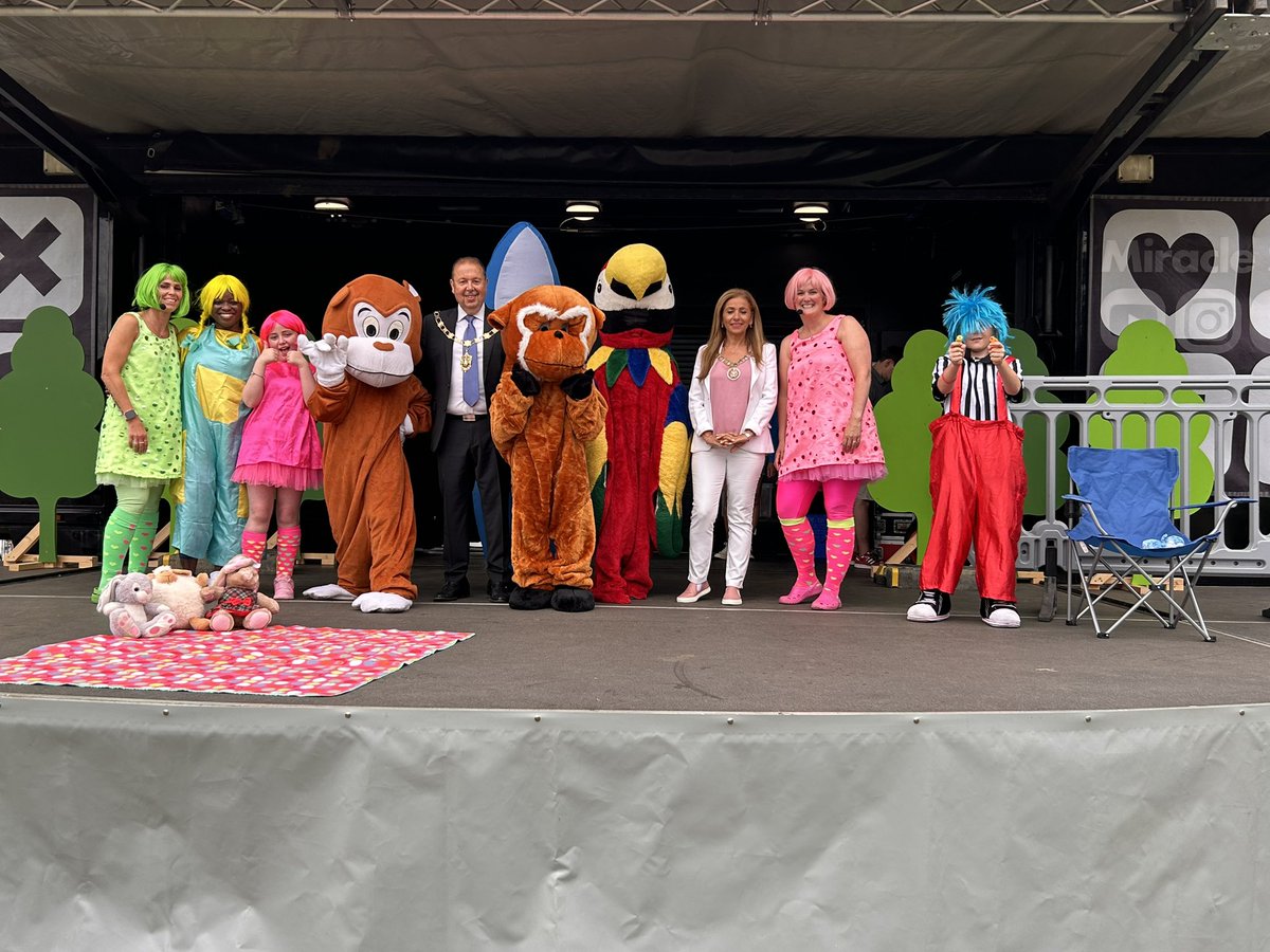 MayorOfBexley's tweet photo. Lark in the Park, Sidcup. A great event for all the family.
Well done. https://t.co/KS2U0WDnkO