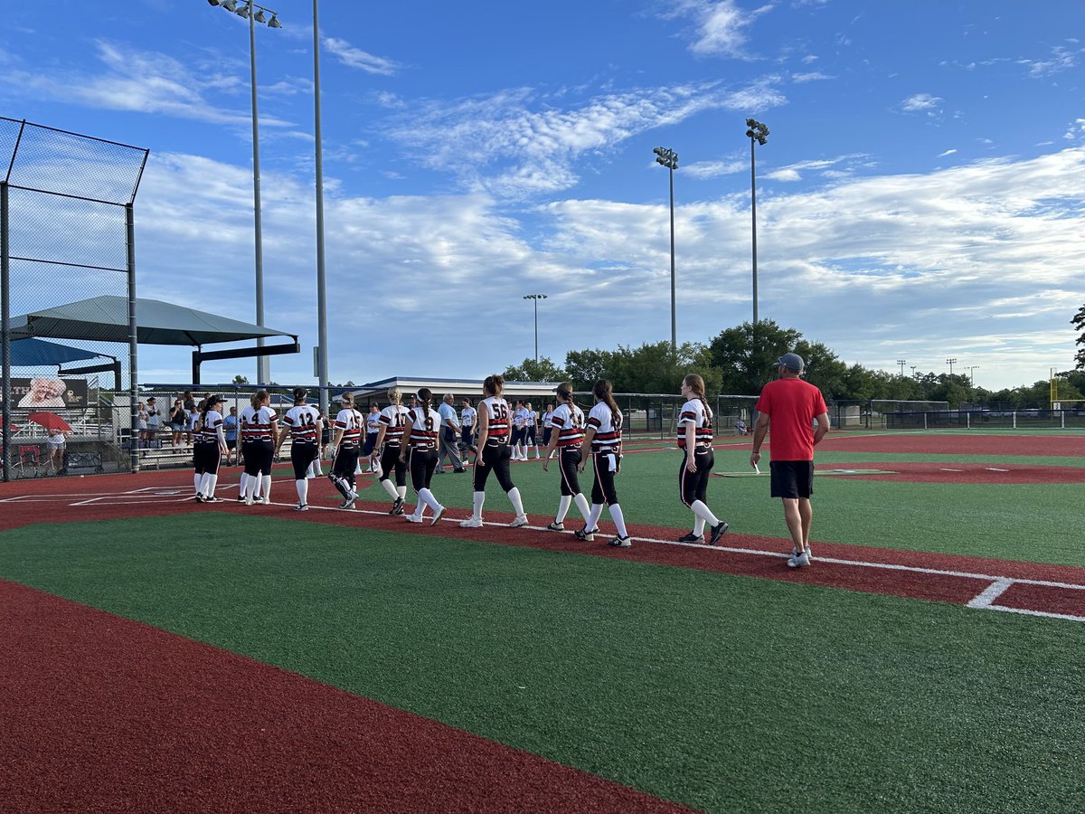 Crazy 4 Softball!! tweet media