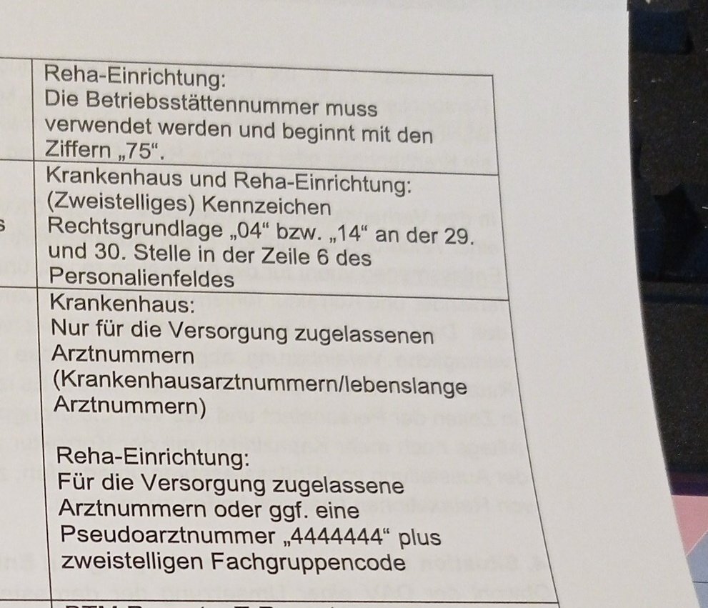 Ich lese gerade das Fax unseres LAV zum Thema 'Änderung bei Entlassrezepten'.
Leute - ich mag nicht mehr! :-( Dafür habe ich nicht #Pharmazie studiert. *seufz*
Ich kann nur noch den Kopf schütteln. Entlassrezepte sollten wir aus Prinzip nur noch privat beliefern.
#Apothekebrennt