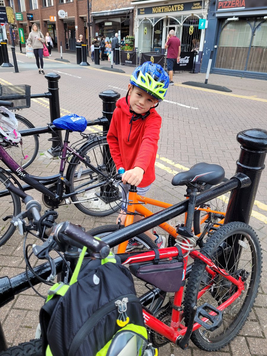 ridgeisback's tweet photo. Having fun with mini me before football practice. 8.3mile bike ride completed around Chester this morning. #boystogether https://t.co/Sa1iH68yRo