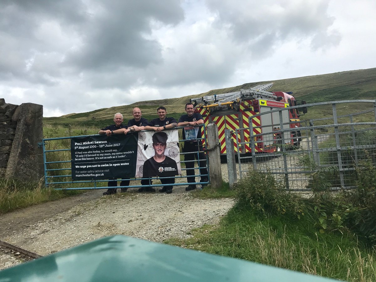 Rochdale Fire Team (@rochdalefire) on Twitter photo White watch have visited Greenbooth reservoir today to give water safety advice to members of the public. We have been placing "what 3 word" locations around our most at risk sites. Please visit GMFRS website to learn more about how to stay safe around water. <a href="/manchesterfire/">Greater Manchester Fire & Rescue Service</a> White watch have visited Greenbooth reservoir today to give water safety advice to members of the public. We have been placing "what 3 word" locations around our most at risk sites. Please visit GMFRS website to learn more about how to stay safe around water. <a href="/manchesterfire/">Greater Manchester Fire & Rescue Service</a>