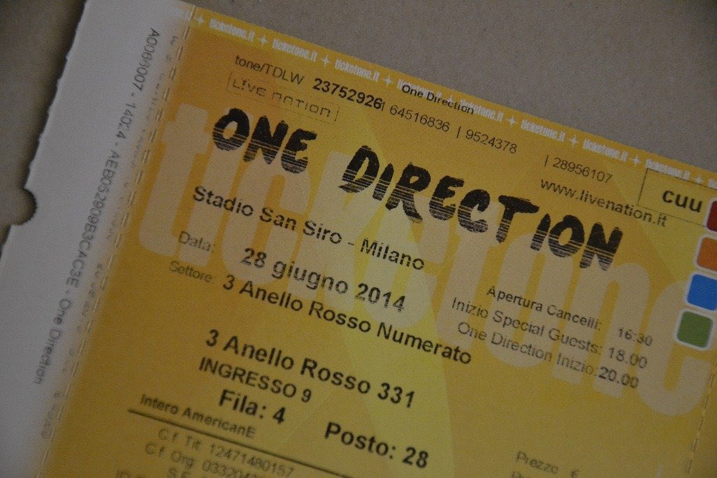 pleasinglouiss's tweet photo. i miei: "non ti abbiamo mai fatto mancare nulla"
SCUSA??????? https://t.co/2TNdgyaWKU
