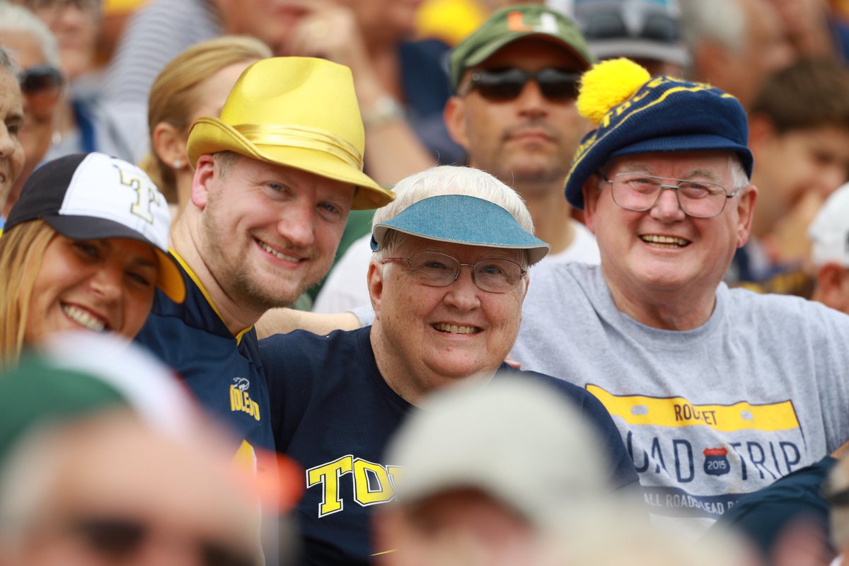 ToledoFB's tweet photo. Make some memories together. Order your #ToledoFB Mini Plan TODAYβΌοΈ
ποΈhttps://t.co/ysrjnGUEtI
#TeamToledo https://t.co/uqrKeynhAB