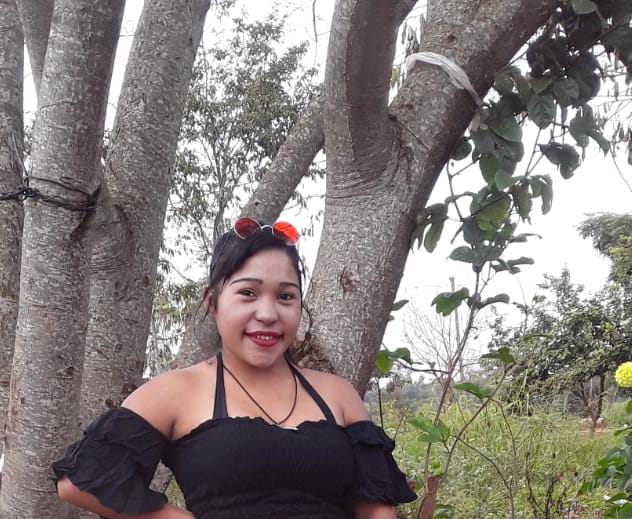 Solicitamos la ayuda de la ciudadanía, para ubicar a la adolescente, Wilma Araceli Villaverde Solís, de 16 años, quien está con paradero desconocido, desde el domingo 23 de julio 2023, es de la Ciudad de Minga Guazú, departamento de Alto Paraná.