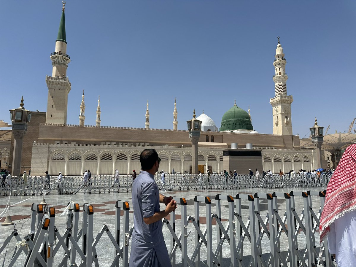 adnan_boyal's tweet photo. About today’s Friday ❤️💚
#madina #muharram https://t.co/ASyCapFSMa