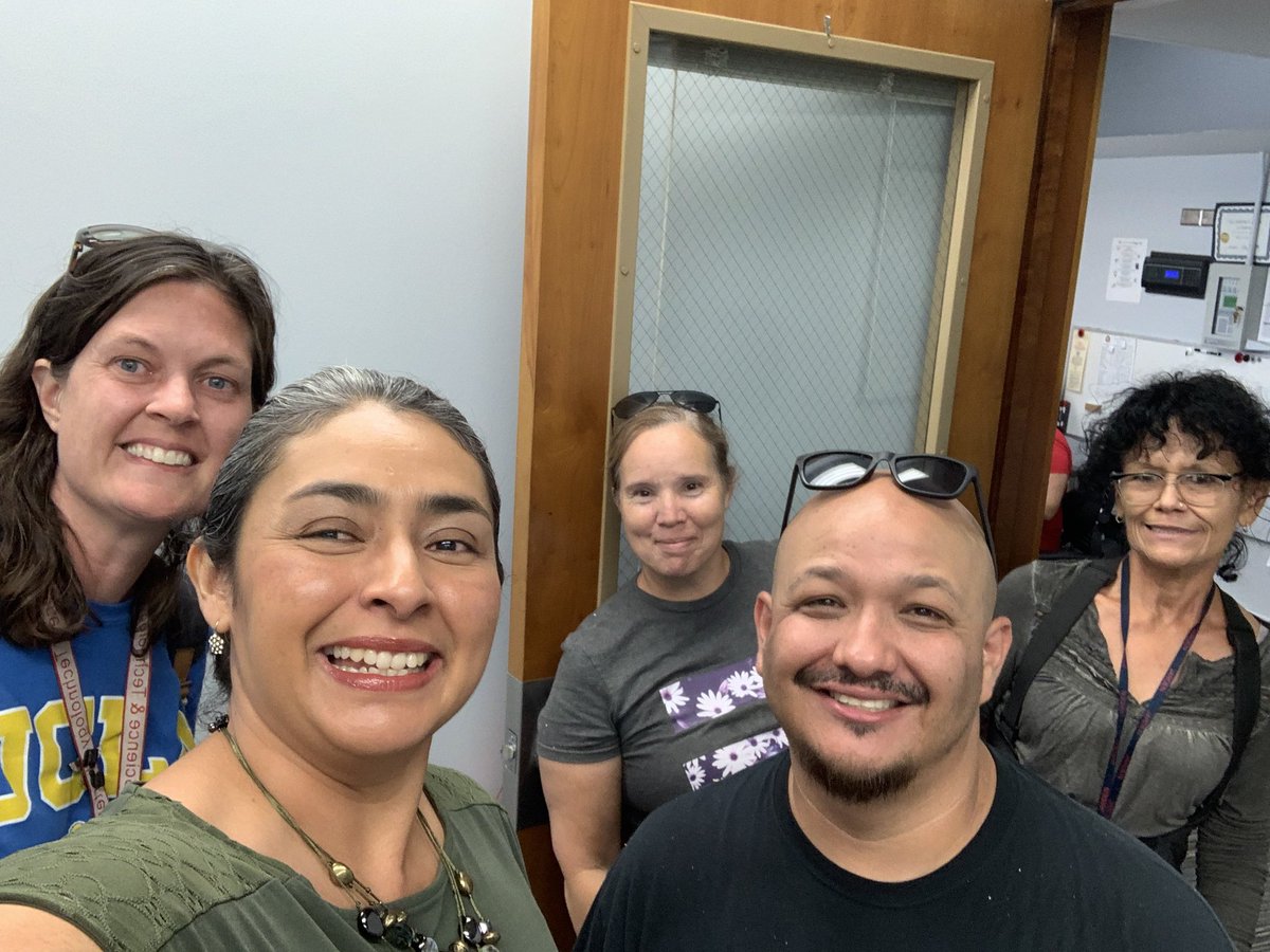 La Verne Science & Technology Charter tweet media