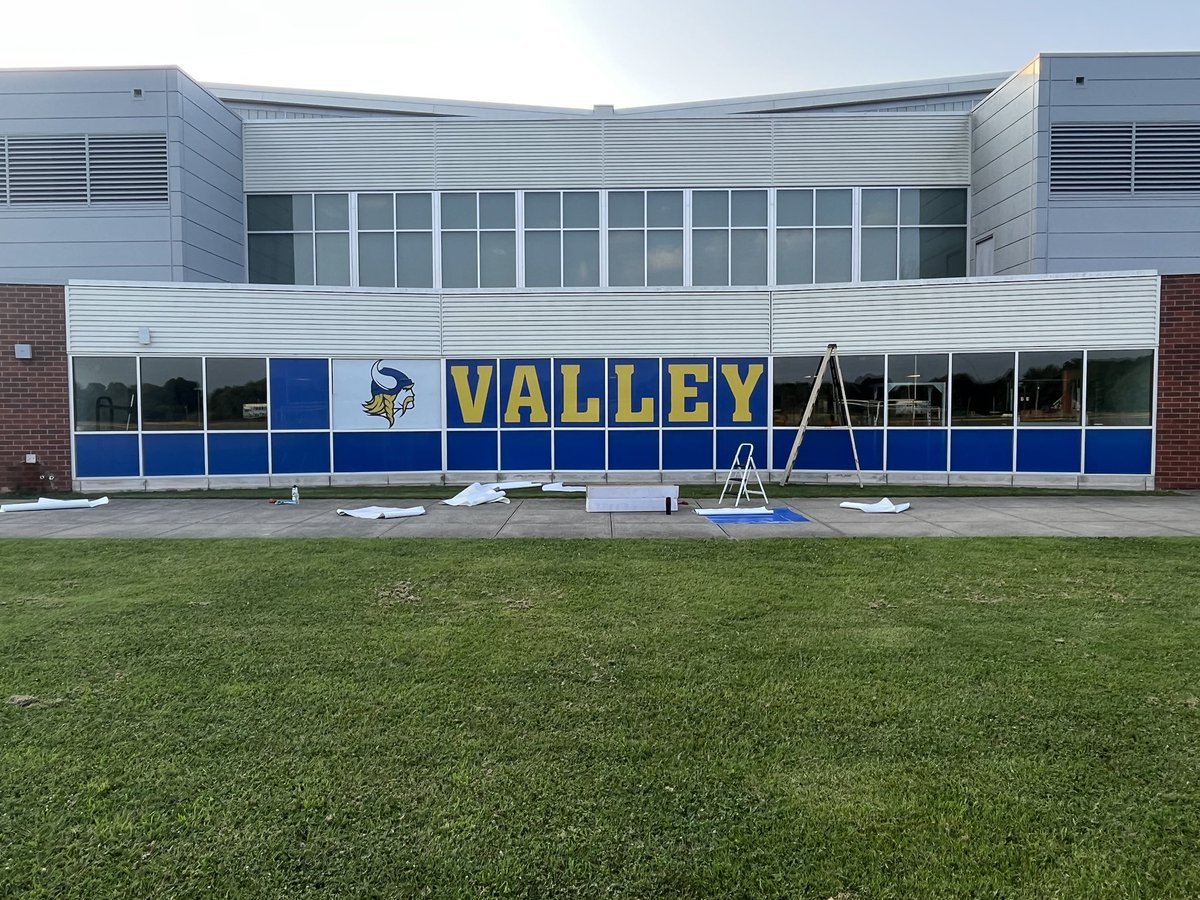 _VHS_Athletics's tweet photo. Your athletic staff has worked hard this summer getting facilities ready for the arrival of all Vikings! This is just the beginning…..
#theVikingWay
#ChangeIsGood
#RespectOurHouse
@MPJCPS @ValleyViking033 @JCPS_Valley https://t.co/5dHxxukHu1